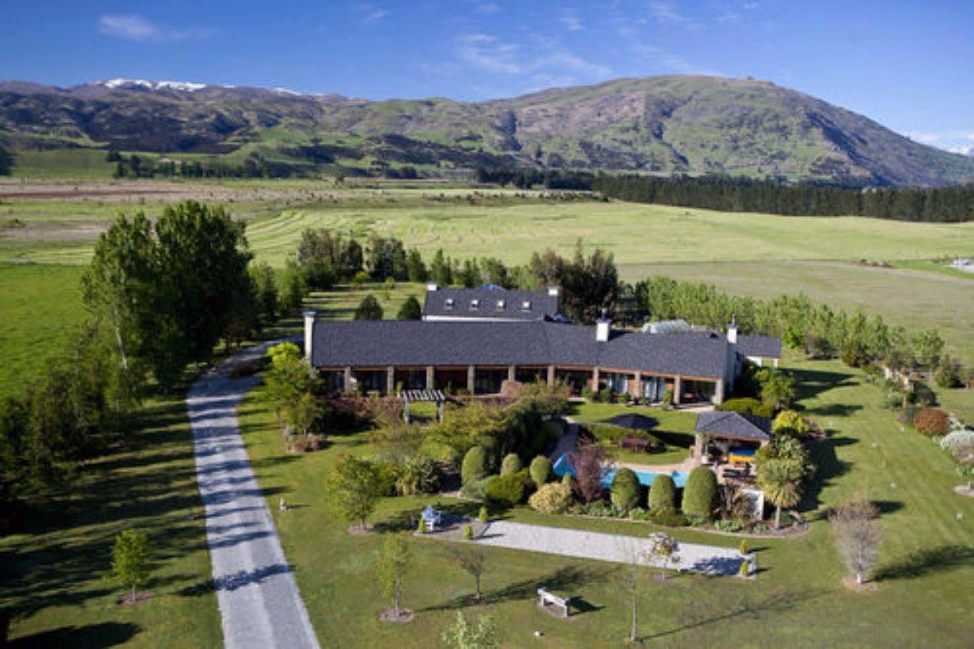 Lime Tree Lodge Wanaka Exteriör bild